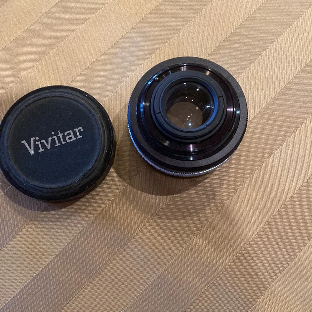 Vivitar auto 2x custom tel-converter model 2x-1, 1 cover lens clean